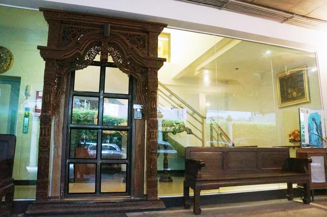Khuang Singh Hotel Chiang Mai Exterior photo